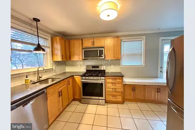 546 Overlook Road, Philadelphia, PA 19128 - Photo 9