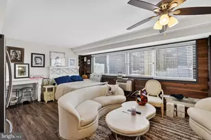 2101 Chestnut St, Philadelphia, PA 19103 - Photo 1