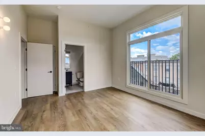 619 N 35th Street, Philadelphia, PA 19104 - Photo 9