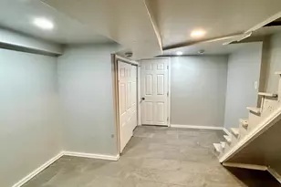 306 Lindley Ave, Philadelphia, PA 19120 - Photo 11