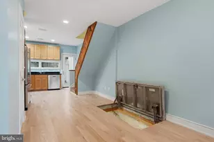 1040 N Leithgow St, Philadelphia, PA 19123 - Photo 33