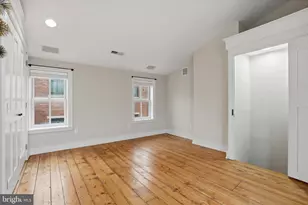 1040 N Leithgow St, Philadelphia, PA 19123 - Photo 13