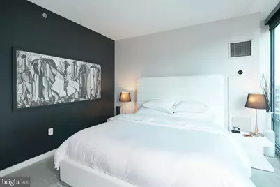 2101 Market Street #1506, Philadelphia, PA 19103 - Photo 9