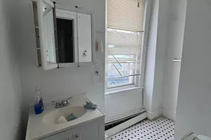 6428 W Girard Ave, Philadelphia, PA 19151 - Photo 15