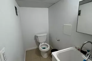 6428 W Girard Ave, Philadelphia, PA 19151 - Photo 27