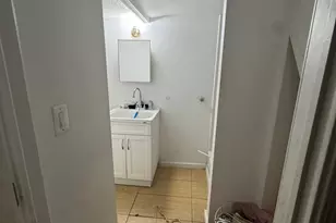 6428 W Girard Ave, Philadelphia, PA 19151 - Photo 25