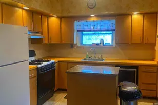 121 Wolf St, Philadelphia, PA 19148 - Photo 7