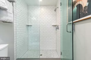 1104 McKean St, Philadelphia, PA 19148 - Photo 47