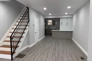 2013 S Croskey St, Philadelphia, PA 19145 - Photo 9