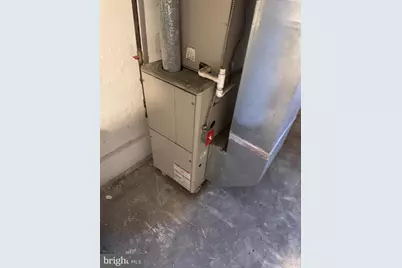 2425 N Sydenham Street, Philadelphia, PA 19132 - Photo 11