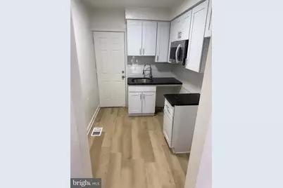 2425 N Sydenham Street, Philadelphia, PA 19132 - Photo 13