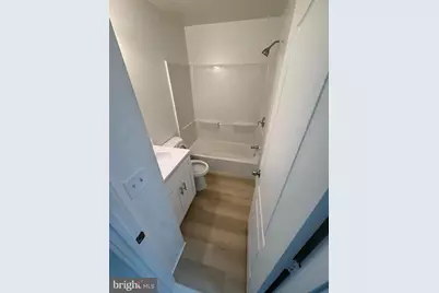 2425 N Sydenham Street, Philadelphia, PA 19132 - Photo 7