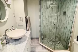 8239 Pine Rd, Philadelphia, PA 19111 - Photo 11