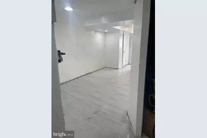 W Laveer Street, Philadelphia, PA 19120 - Photo 9