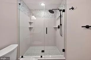 616 Emily St, Philadelphia, PA 19148 - Photo 35