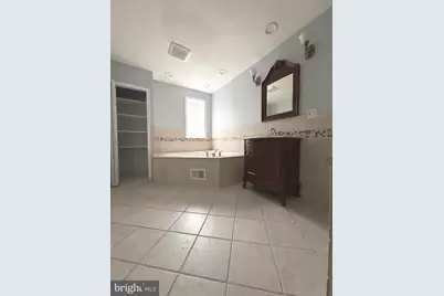 2434 E Cumberland Street, Philadelphia, PA 19125 - Photo 29