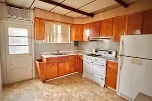 2230 S Rosewood St, Philadelphia, PA 19145 - Photo 9