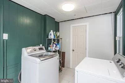 8027 Rowland, Philadelphia, PA 19136 - Photo 17