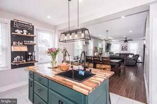 8027 Rowland, Philadelphia, PA 19136 - Photo 13