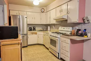 9147 Ellie Dr, Philadelphia, PA 19114 - Photo 3