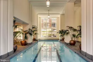 130 S 18th St, Philadelphia, PA 19103 - Photo 1