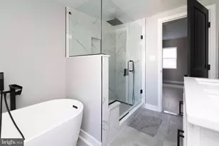 1725 W Thompson St, Philadelphia, PA 19121 - Photo 31