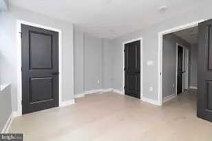 1725 W Thompson St, Philadelphia, PA 19121 - Photo 17