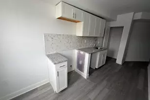 2113 N Woodstock St, Philadelphia, PA 19121 - Photo 15