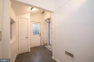 114 E Upsal St, Philadelphia, PA 19119 - Photo 25