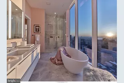 301 S Broad #4101, Philadelphia, PA 19107 - Photo 9