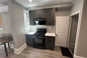 1206 St James St, Philadelphia, PA 19107 - Photo 5