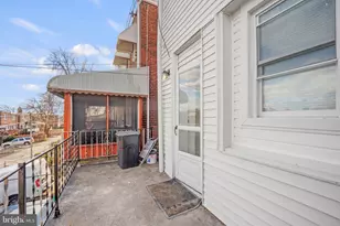 7335 E Walnut Ln, Philadelphia, PA 19138 - Photo 13