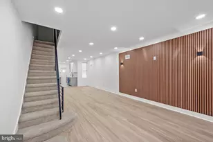 7335 E Walnut Ln, Philadelphia, PA 19138 - Photo 7