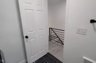 530 E Ashmead St, Philadelphia, PA 19144 - Photo 25