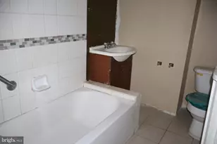 4633 N Camac St, Philadelphia, PA 19140 - Photo 11