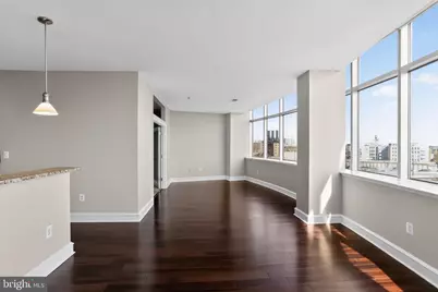 201 N 8th Street #512, Philadelphia, PA 19106 - Photo 3