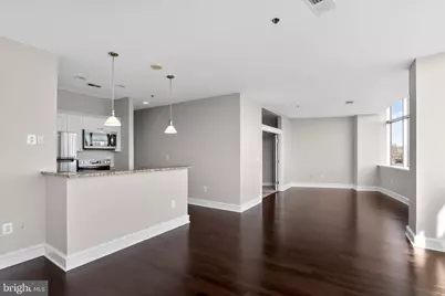 201 N 8th Street #512, Philadelphia, PA 19106 - Photo 1