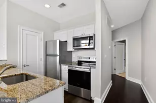 201 N 8th St, Philadelphia, PA 19106 - Photo 15