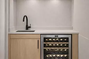 4748 Sheldon St, Philadelphia, PA 19127 - Photo 9