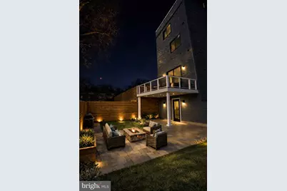 4748 Sheldon Street, Philadelphia, PA 19127 - Photo 9