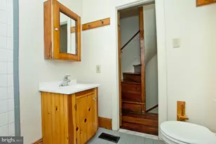 3817 Pearl St, Philadelphia, PA 19104 - Photo 17