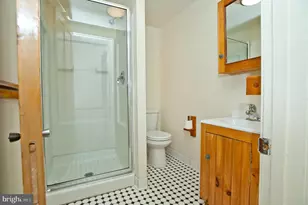 3817 Pearl St, Philadelphia, PA 19104 - Photo 23