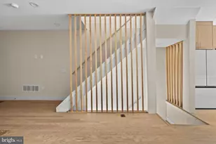 1032 S Randolph St, Philadelphia, PA 19147 - Photo 9