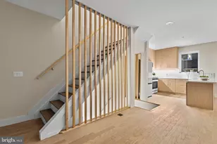 1032 S Randolph St, Philadelphia, PA 19147 - Photo 3