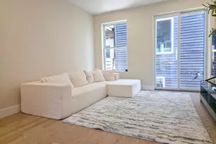 1031 S Fairhill St, Philadelphia, PA 19147 - Photo 9