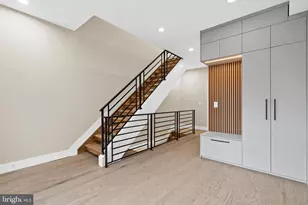 1031 S Fairhill St, Philadelphia, PA 19147 - Photo 5