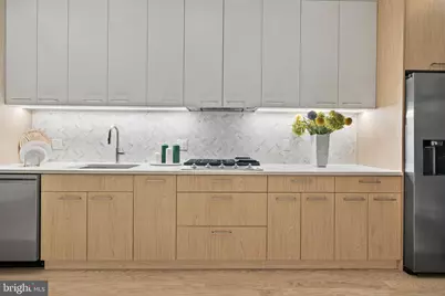 1031 S Fairhill Street, Philadelphia, PA 19147 - Photo 7