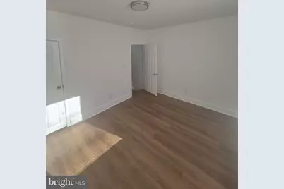 1821 E Oakdale Street, Philadelphia, PA 19125 - Photo 9