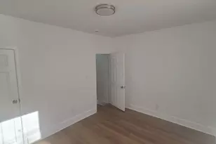 1821 E Oakdale St, Philadelphia, PA 19125 - Photo 9