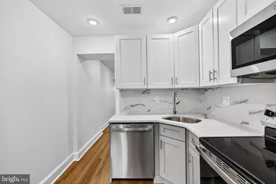 1821 E Oakdale Street, Philadelphia, PA 19125 - Photo 13